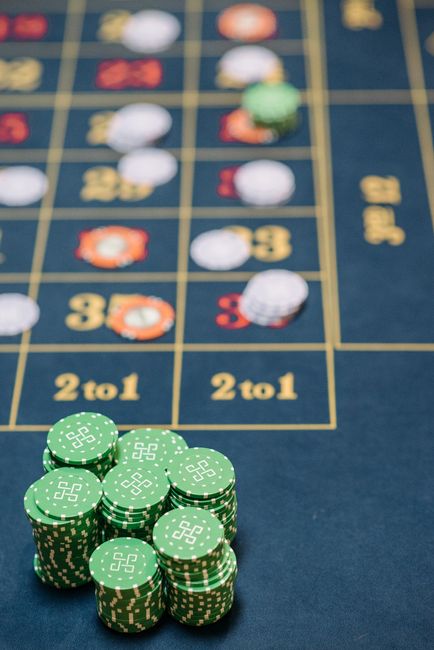 Blackjack Basic Strategy: The Only Cheat Sheet You Need