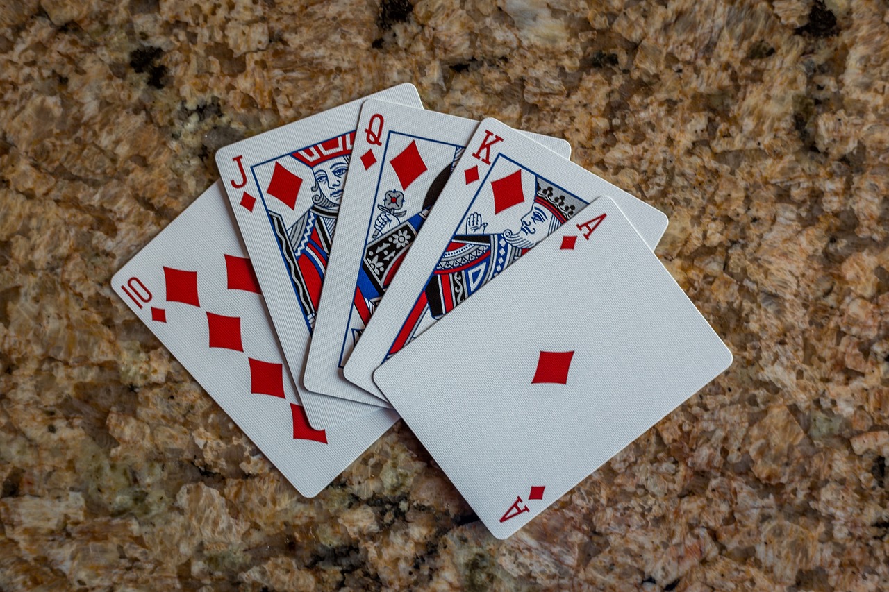 iGaming in 2025: Slots, Poker, and the New Player Playbook